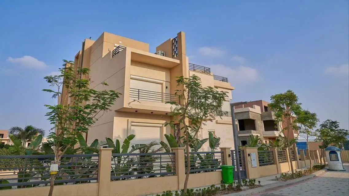 For sale fancy villa in Alma near to Zayed 2000