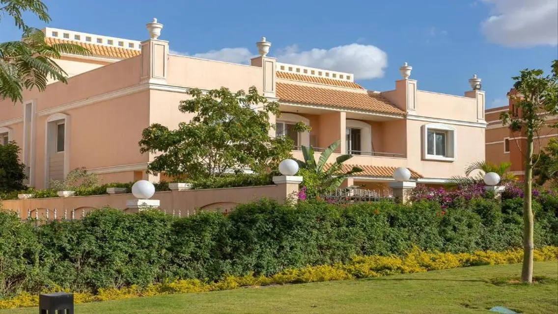 Villa for immediate delivery open view 400m garden