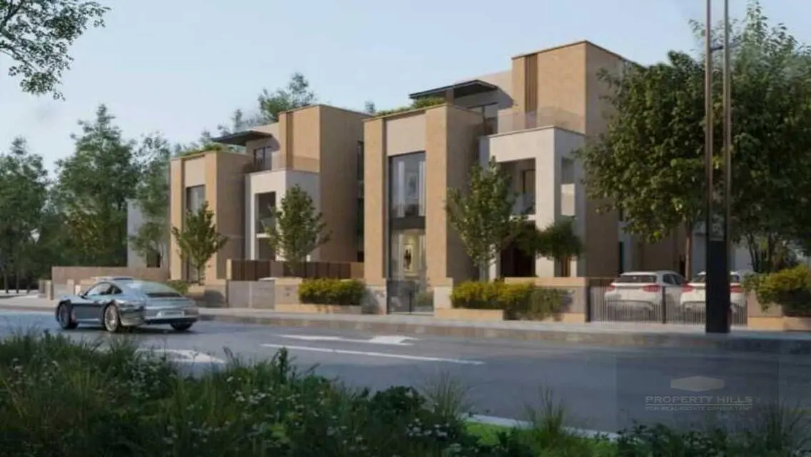 garden Duplex in prime location in zayed inst 8yrs