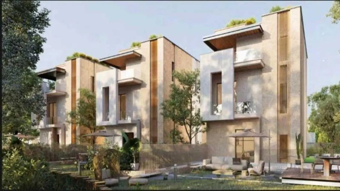 garden Duplex in prime location in zayed inst 8yrs