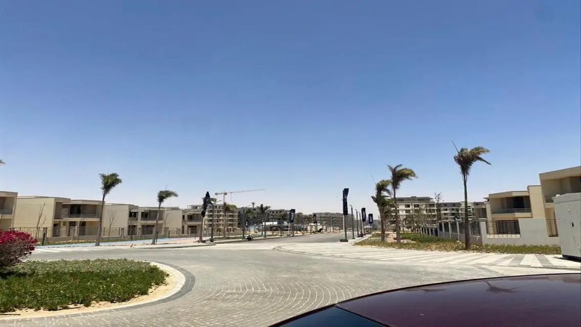 Luxury Middle Townhouse in Badya Palm Hills