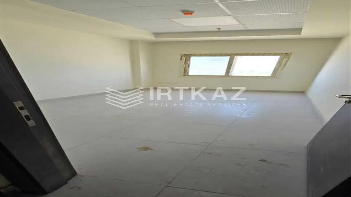 Office Fully Finished Special Price in Elegantry