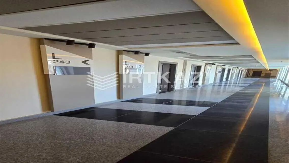 Office Fully Finished Special Price in Elegantry