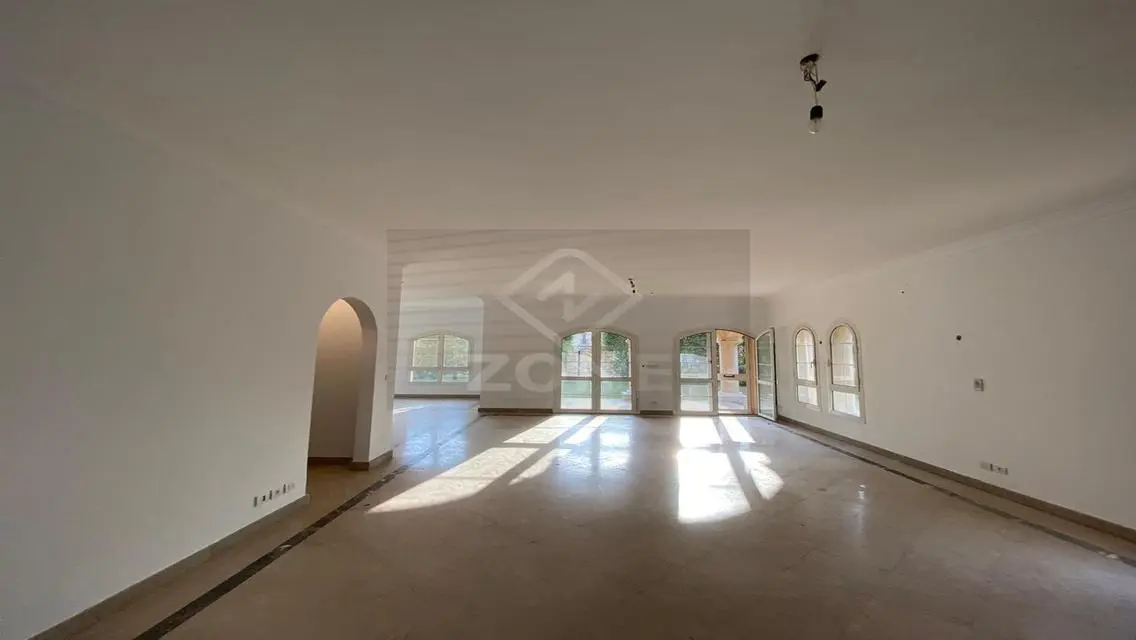 إدارة مكاتب فاخرة في مدينة مدينتي