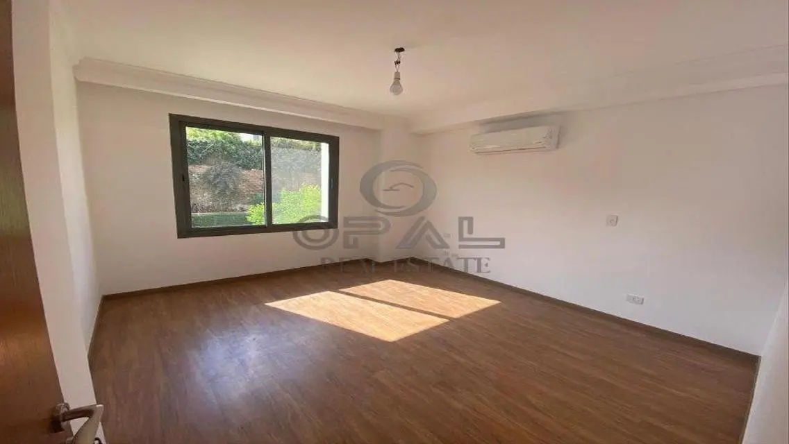 Twin house for rent in Allegria Beverly Hills