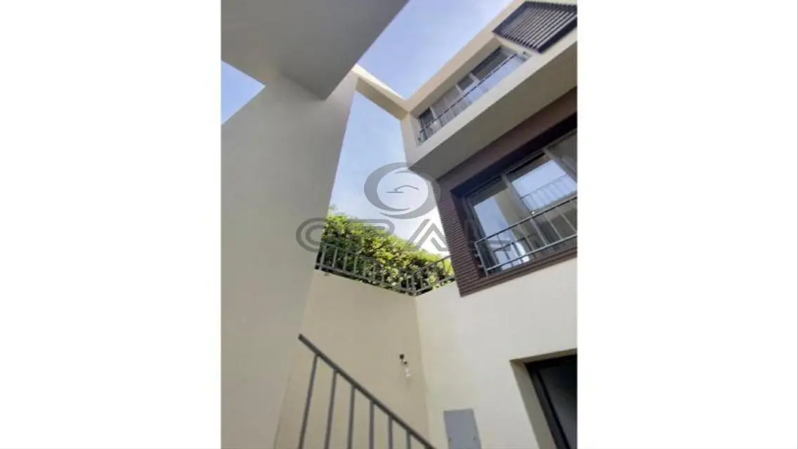 Twin house for rent in Allegria Beverly Hills
