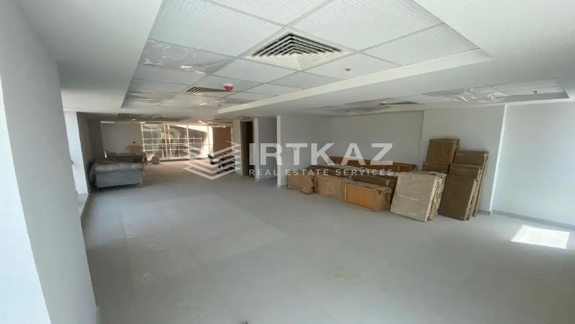 RESALE Office Fully Finished With Special Price