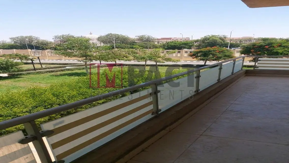 Receive a 240m2 super deluxe apartment with a key
