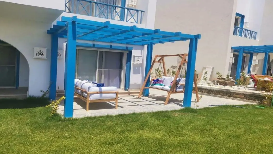 أخر شاليه في ماونتن فيو راس الحكمه متطشب بسعر خاص