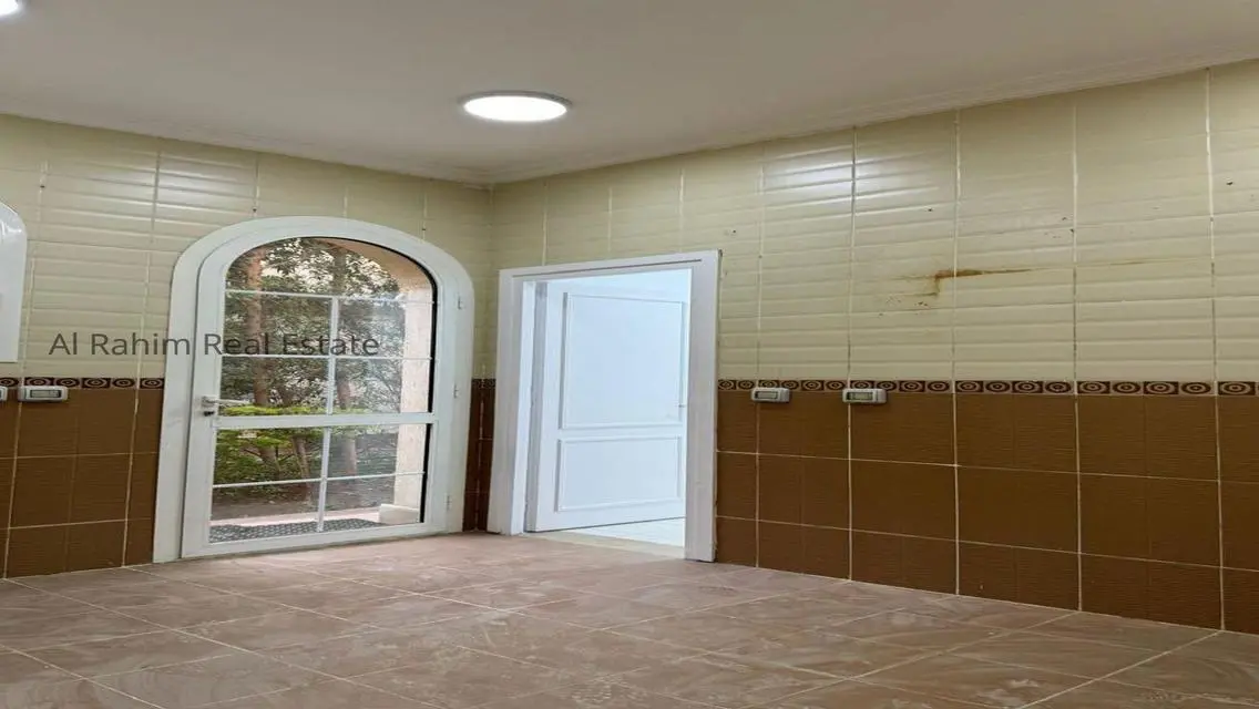 فيلا في مدينتي 860م نموذجG للايجار قانون بسعر مميز