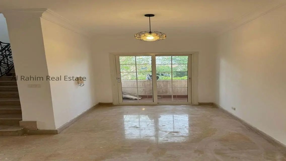 فيلا في مدينتي 860م نموذجG للايجار قانون بسعر مميز