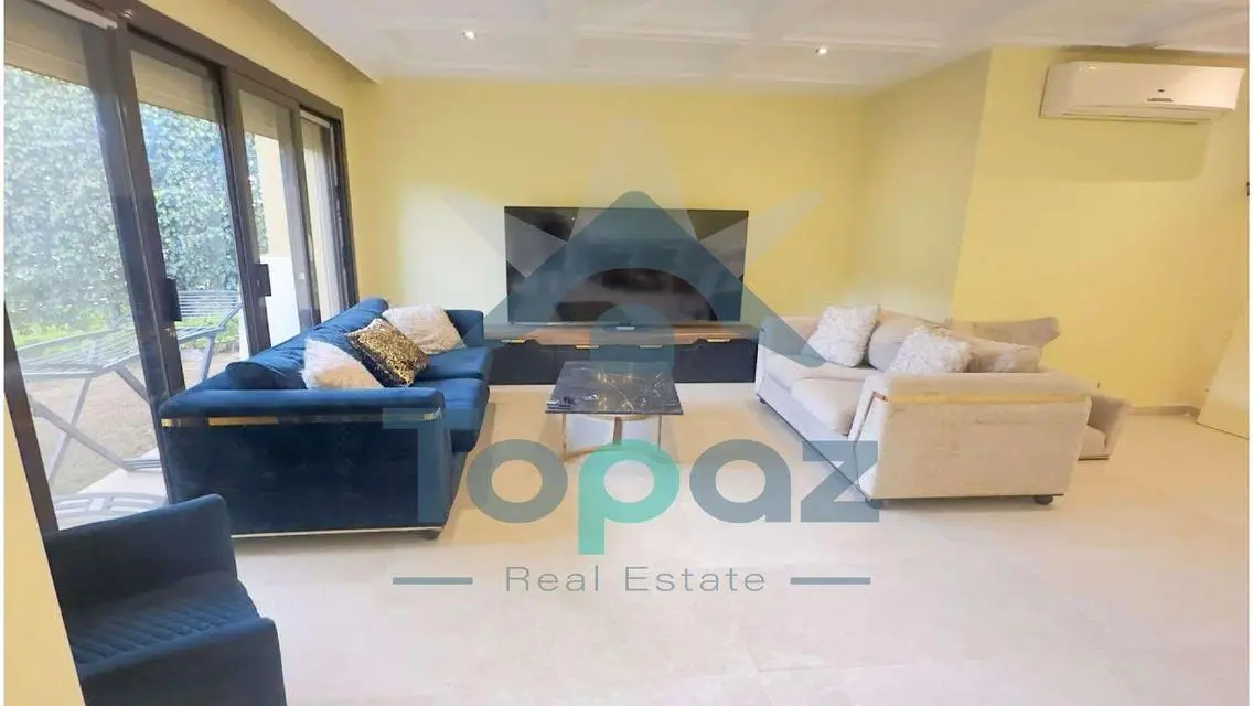 Duplex with garden For Sale Casa Beverly hills