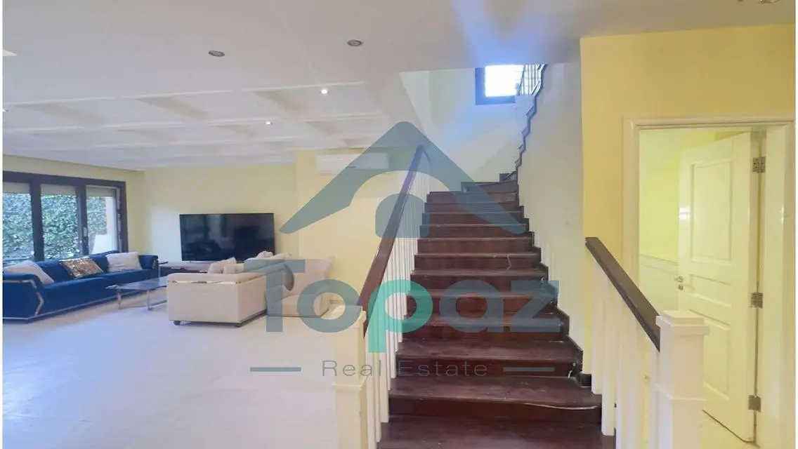 Duplex with garden For Sale Casa Beverly hills