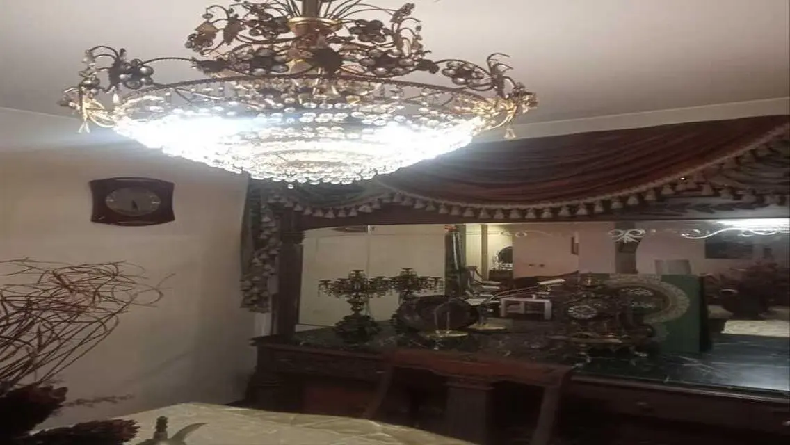 -١٨٠- شقة مميزة للبيع