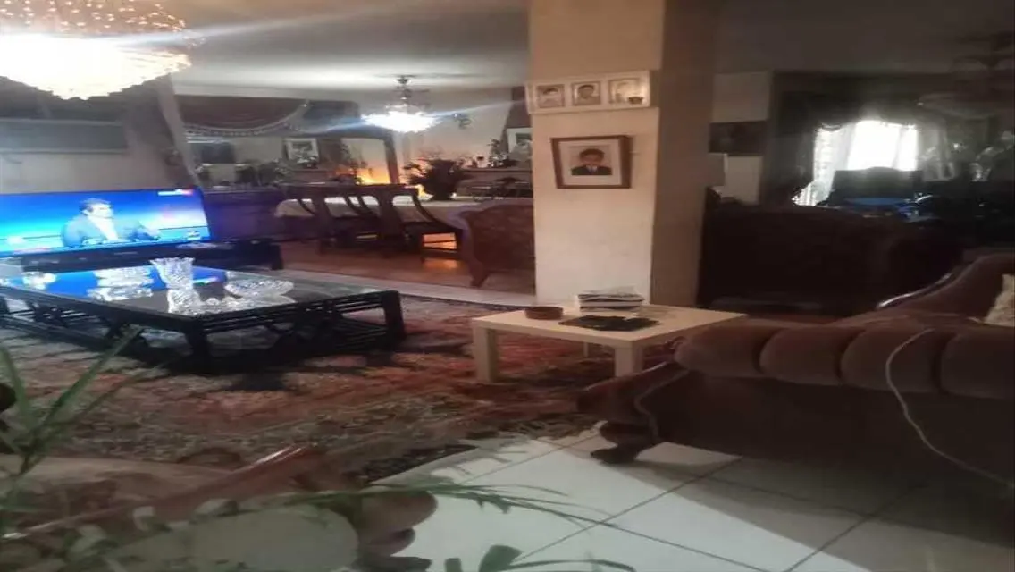 -١٨٠- شقة مميزة للبيع