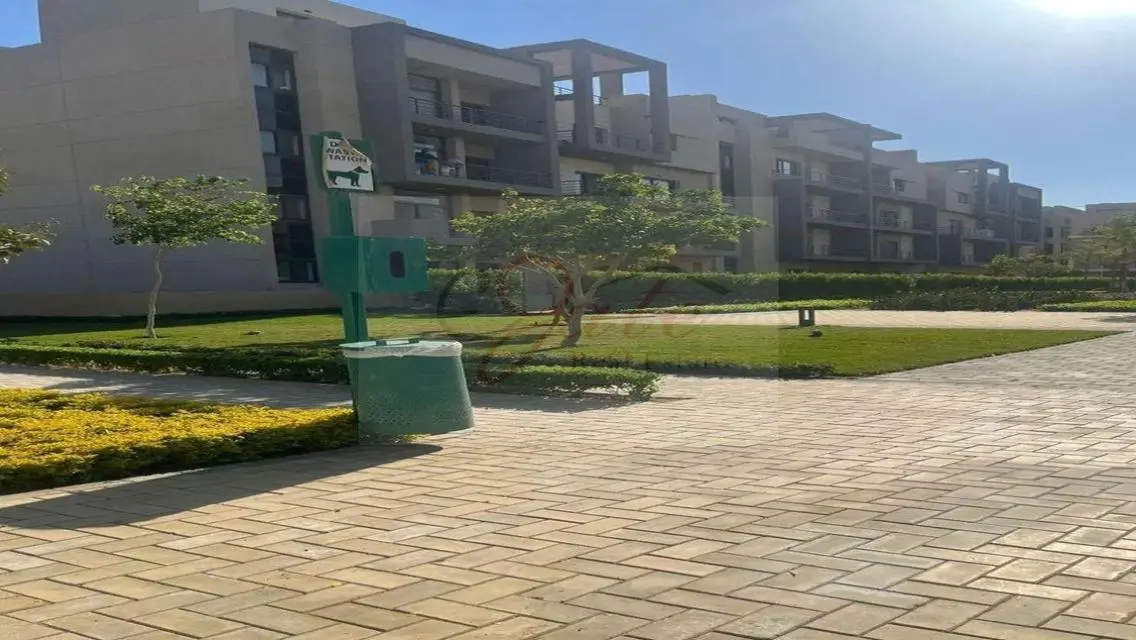 شقة للبيع بأقل سعر في كمباوند المراسم