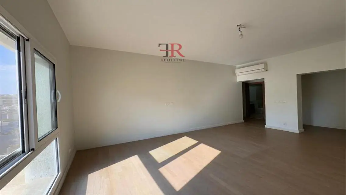 Luxury Apartment for Sale in Boulevard