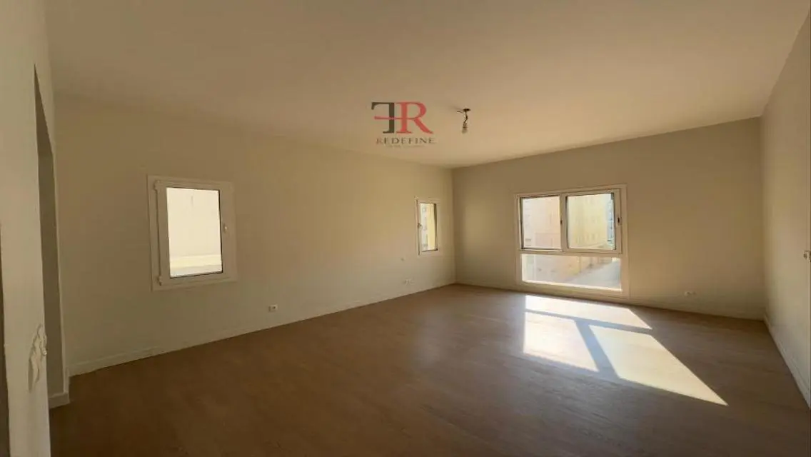 Luxury Apartment for Sale in Boulevard