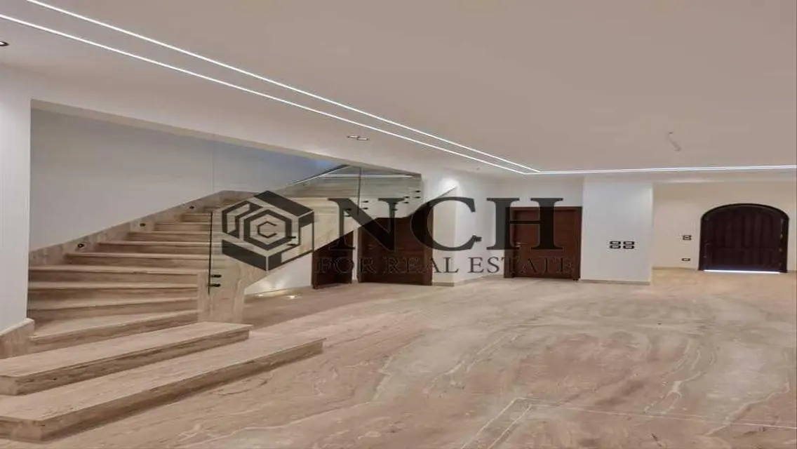 STANDALONE VILLA 602M FOR RENT, KITCHEN AND ACS .