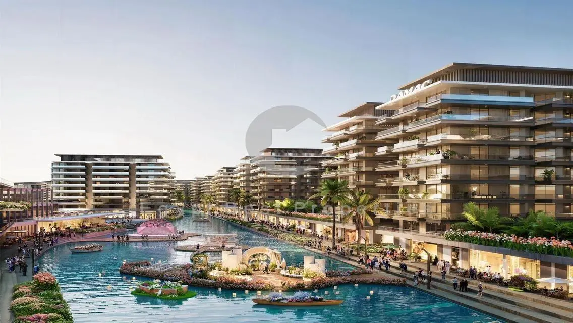 luxury apartment in dubai riversid