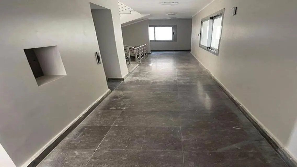 Apartment For Sale in Joulz Near Mountain View