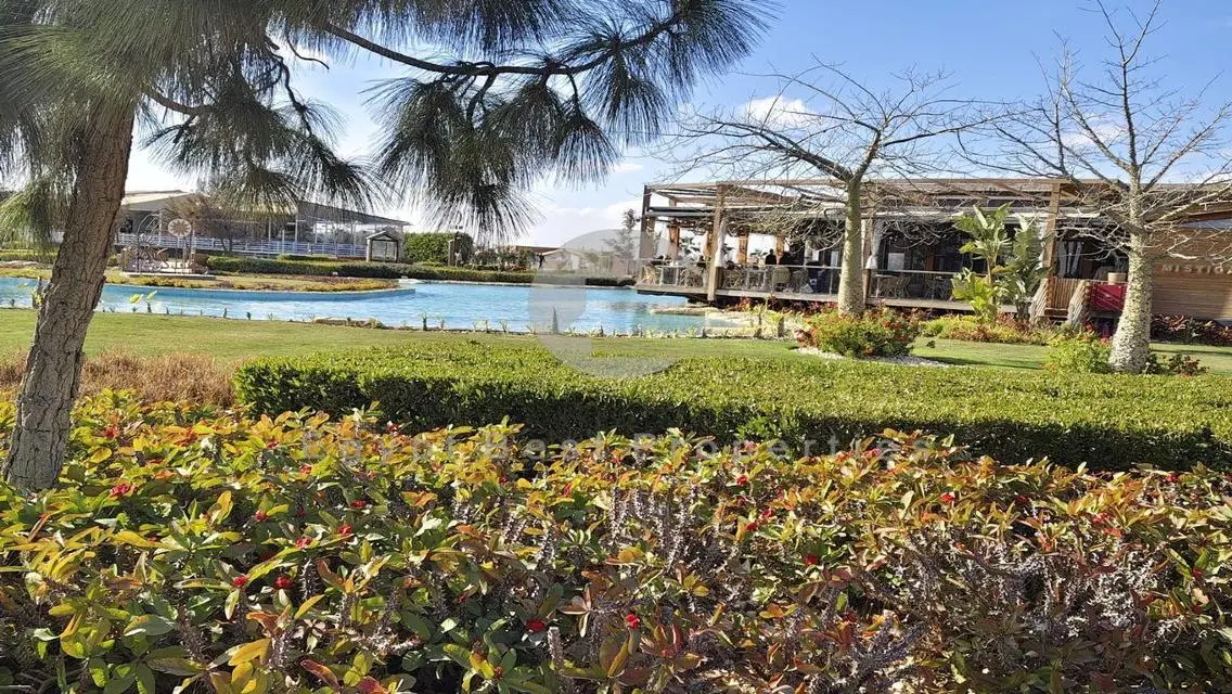 Standalone for sale in compound hyde park