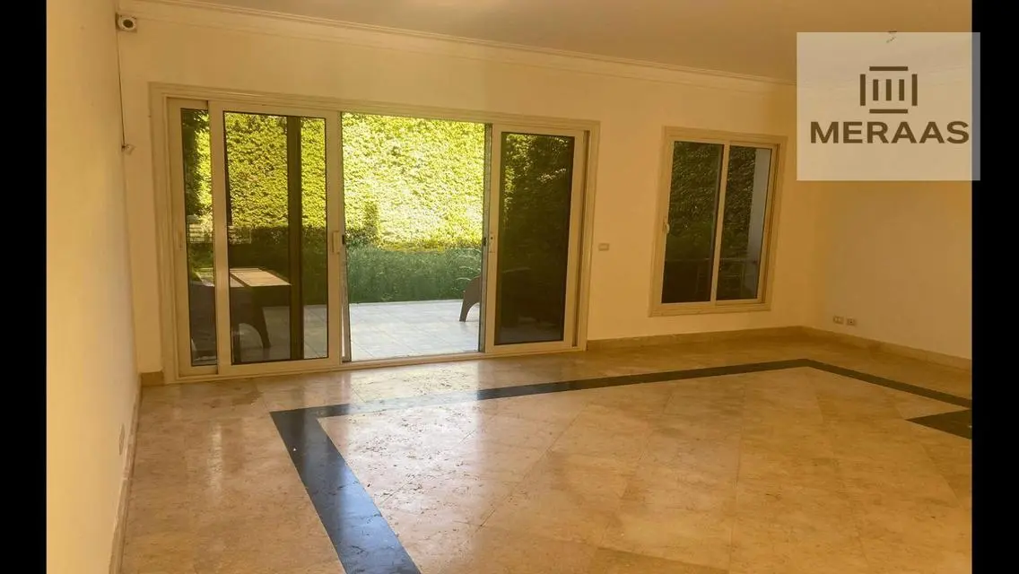 Immediate receipt of a 284 m² villa, fully furnish