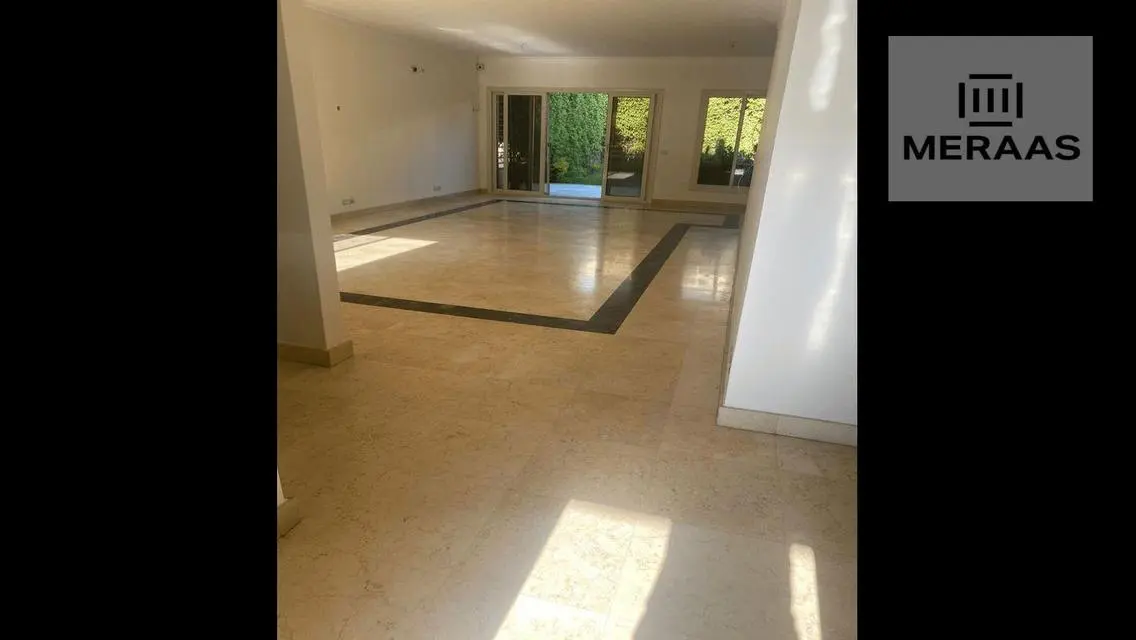 Immediate receipt of a 284 m² villa, fully furnish
