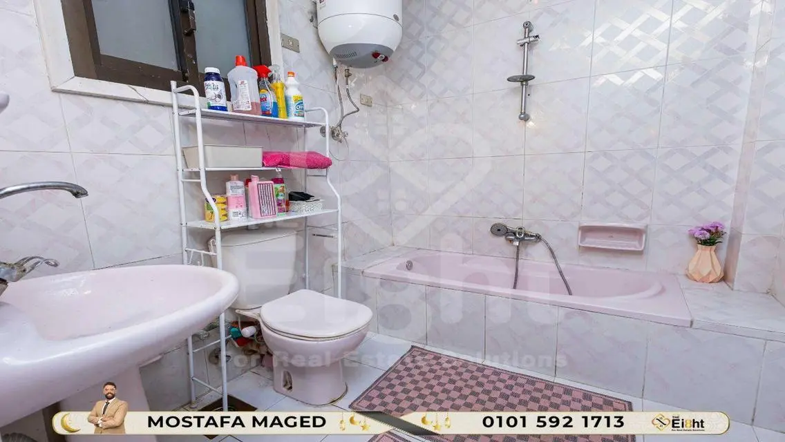 200 m for sale , Janaklis ( Mohamed Pasha Str. )