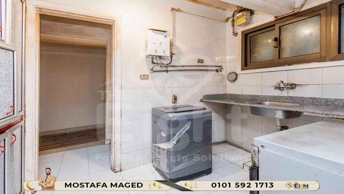 200 m for sale , Janaklis ( Mohamed Pasha Str. )