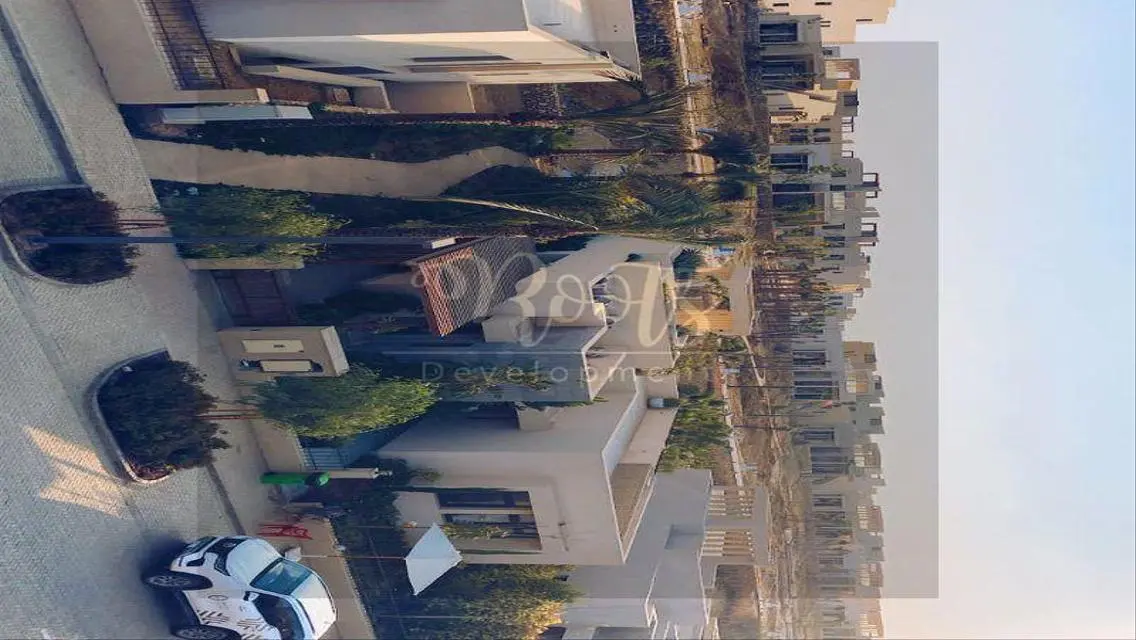 بنتهاوس موقع مميزكاملة التشطيب شامل المطبخ