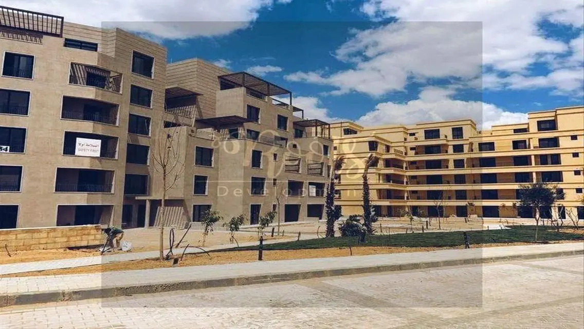 بنتهاوس موقع مميزكاملة التشطيب شامل المطبخ