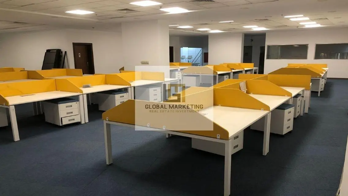 Finished office for rent 950m on North 90th