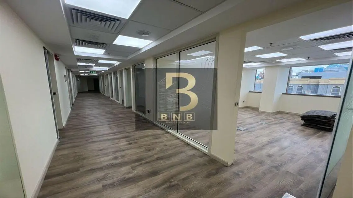 Admin Office 1100sqm in 90th New Cairo
