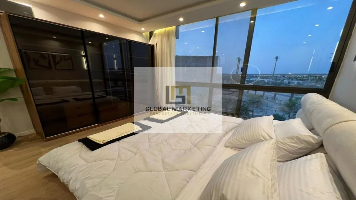 Hotel Apartment -View lake -in Lake View Residence