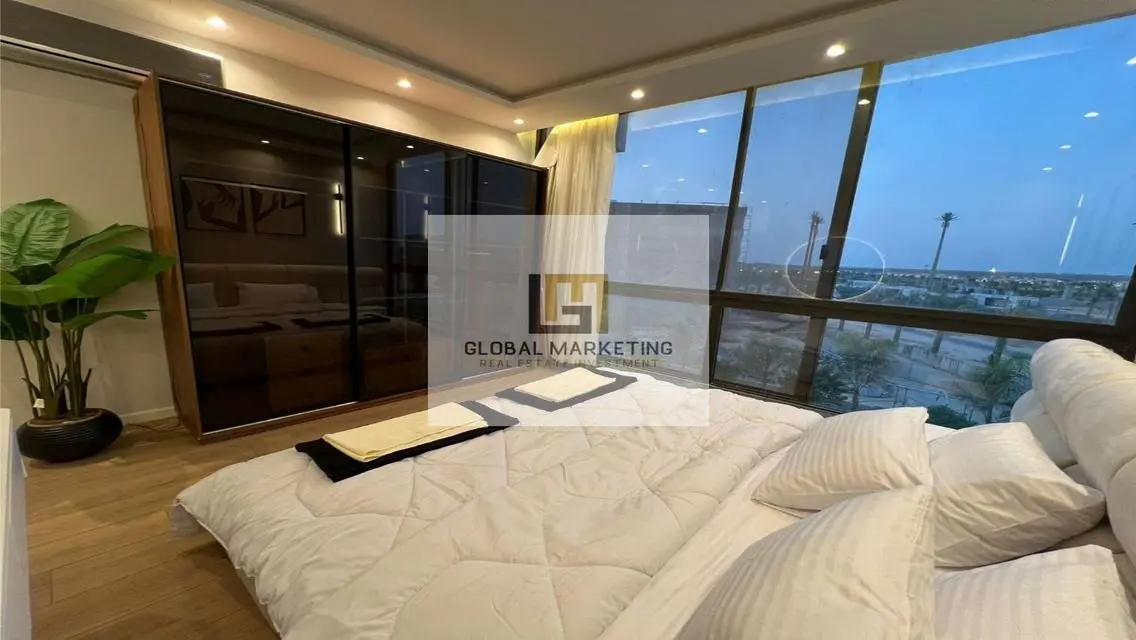 Hotel Apartment -View lake -in Lake View Residence