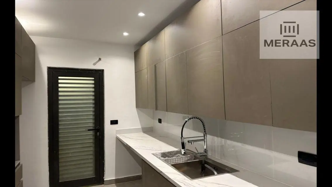 apartment with garden+pool great price inlakeview