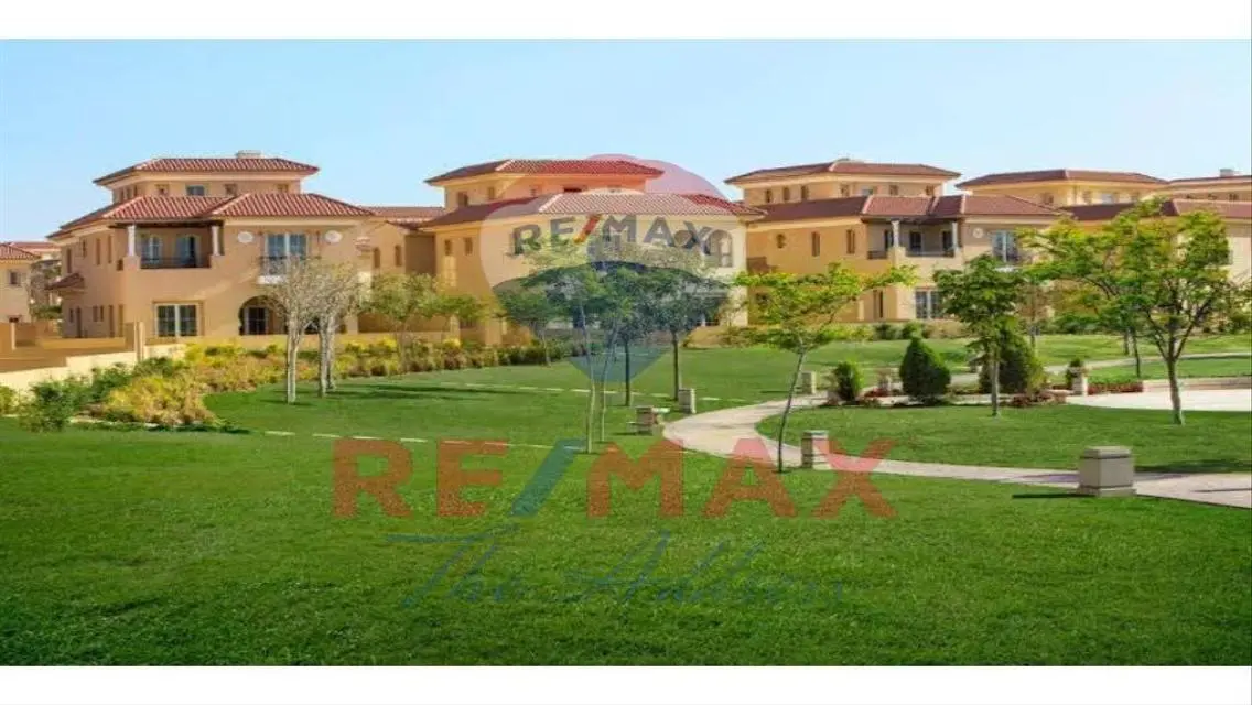Villa for sale - ready to move - at Hyde Park