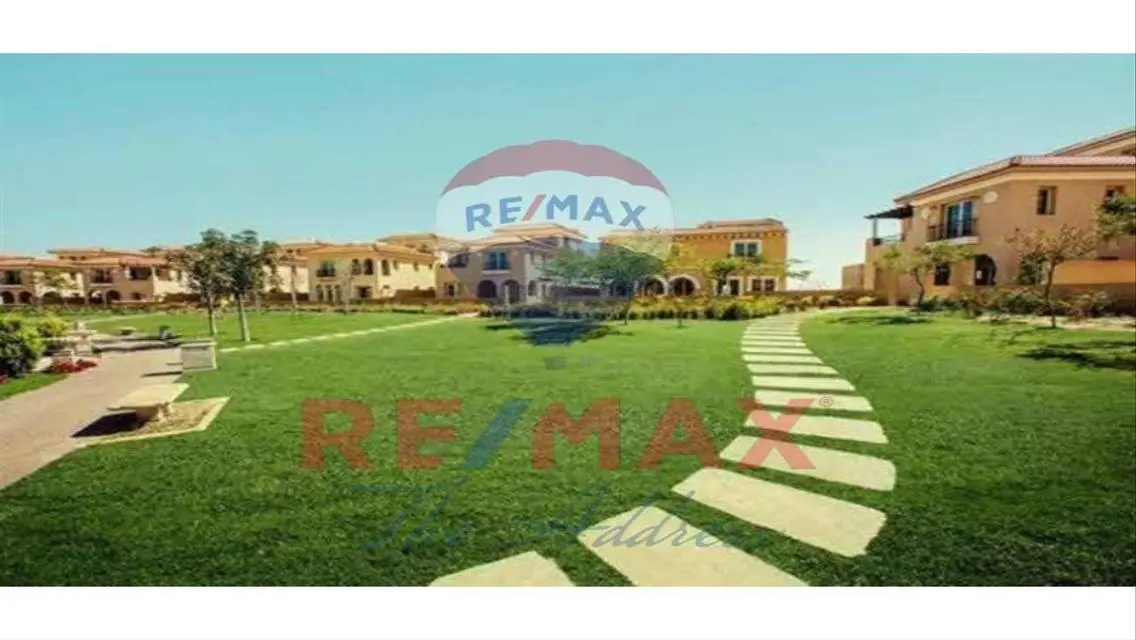 Villa for sale - ready to move - at Hyde Park