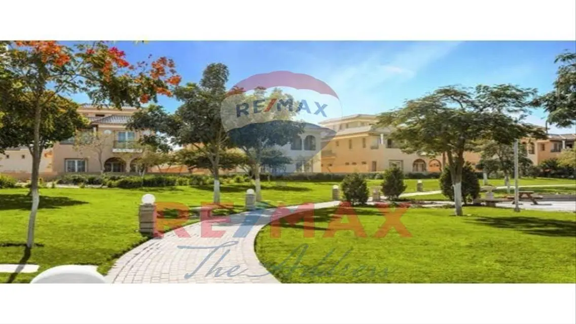 Villa for sale - ready to move - at Hyde Park