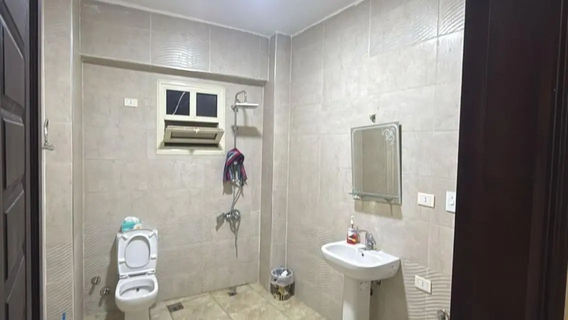 For sale, a very special apartment in the Seventh 