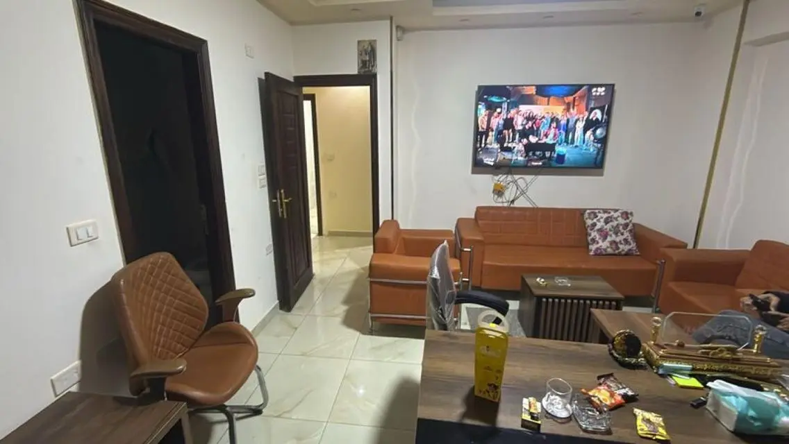 For sale, a very special apartment in the Seventh 