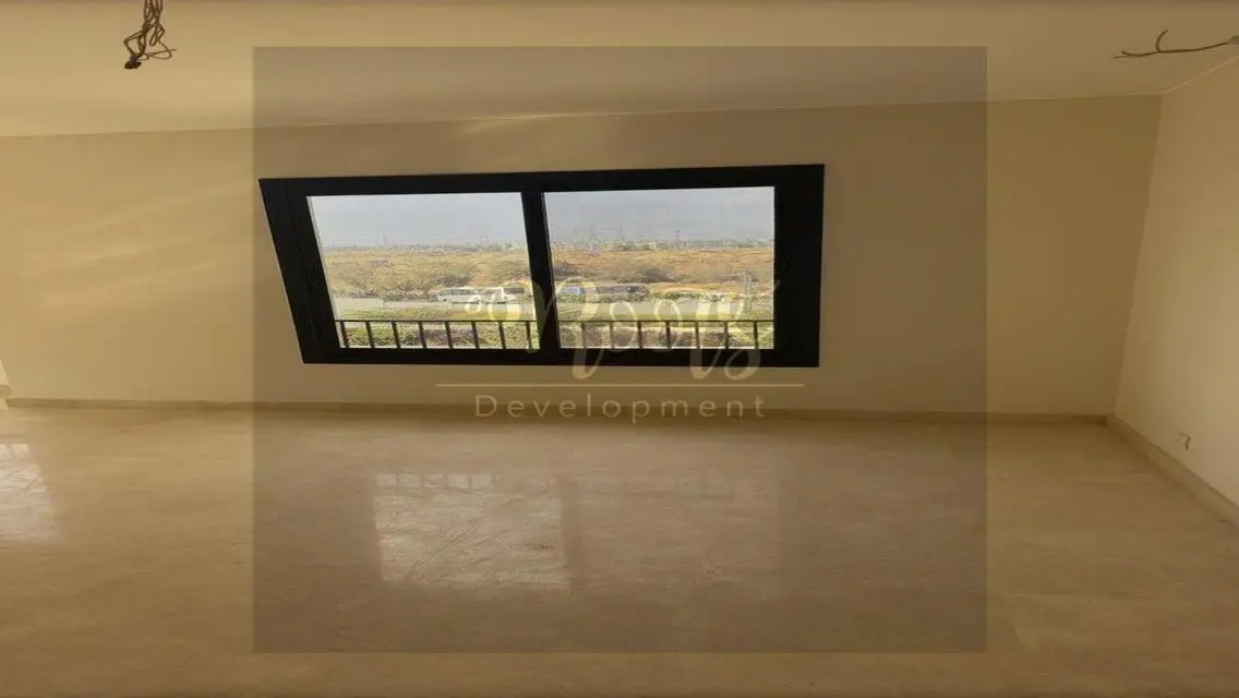 Apartment in Prime Location, Fully finished w AC/s