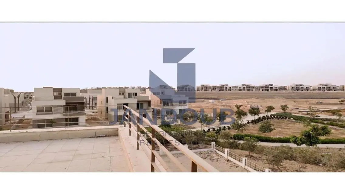 شقة فاخرة للبيع في موقع متميز