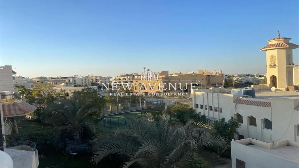 فيلا للبيع تشطيبات خاصة جاهزه علي الاستلام