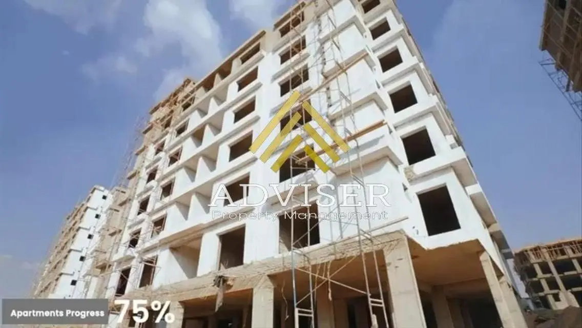 فيلا جاهزة للاستلام بمقدم 0% في كريك تاون قسط 10س