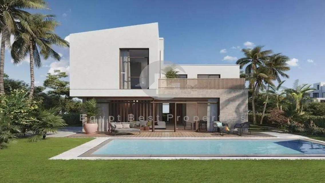 Chalet With Garden Viewing The Lagoons &amp; Landscape