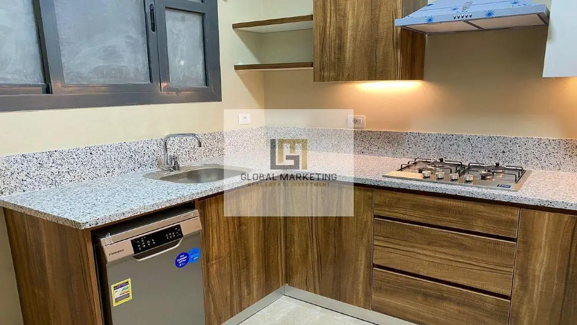 Ground floor apartment with garden for rent