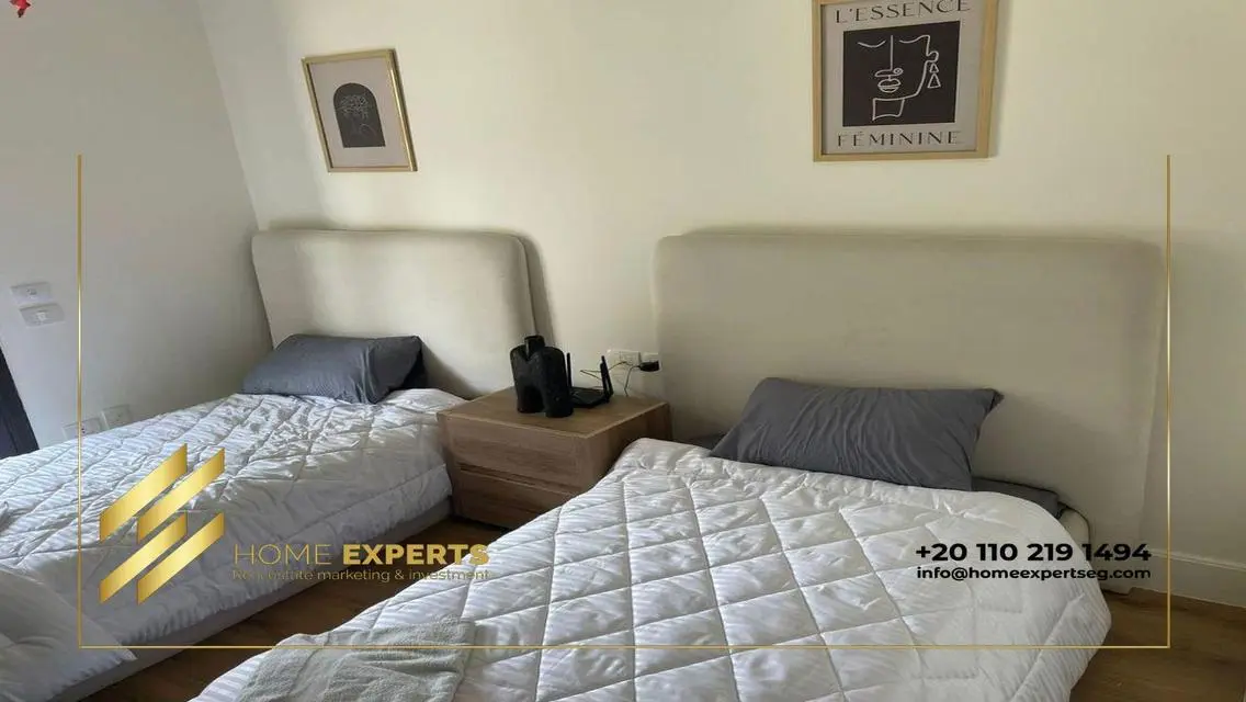 Unique furnished apartment for rent at Lake view