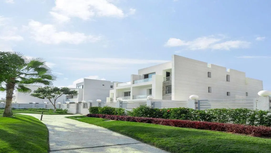 Ready to move Stand alone villa  DP, installments.